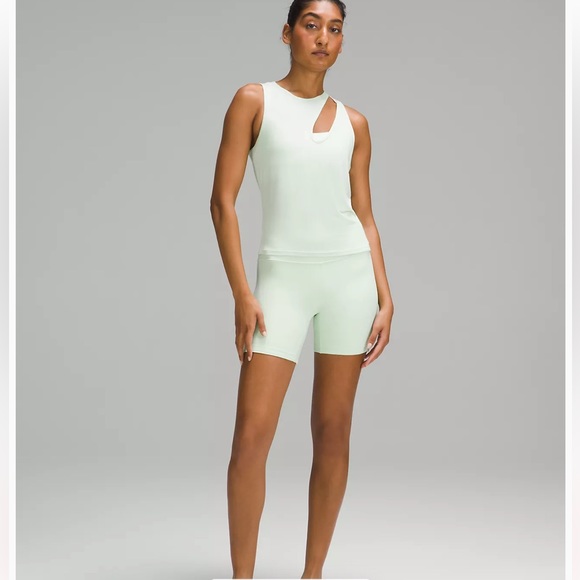 LULULEMON Shoulder Cut-Out Yoga Tank Top - Picture 2 of 9